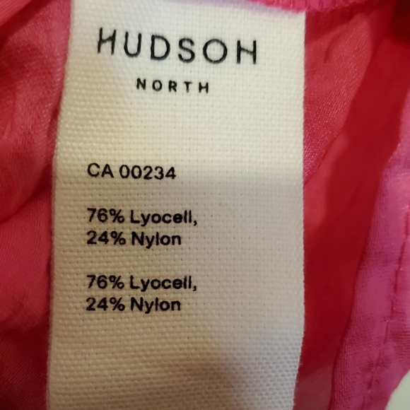 255. NWT - Hudson North Ruffle Neck Blouse - Picture 5 of 7